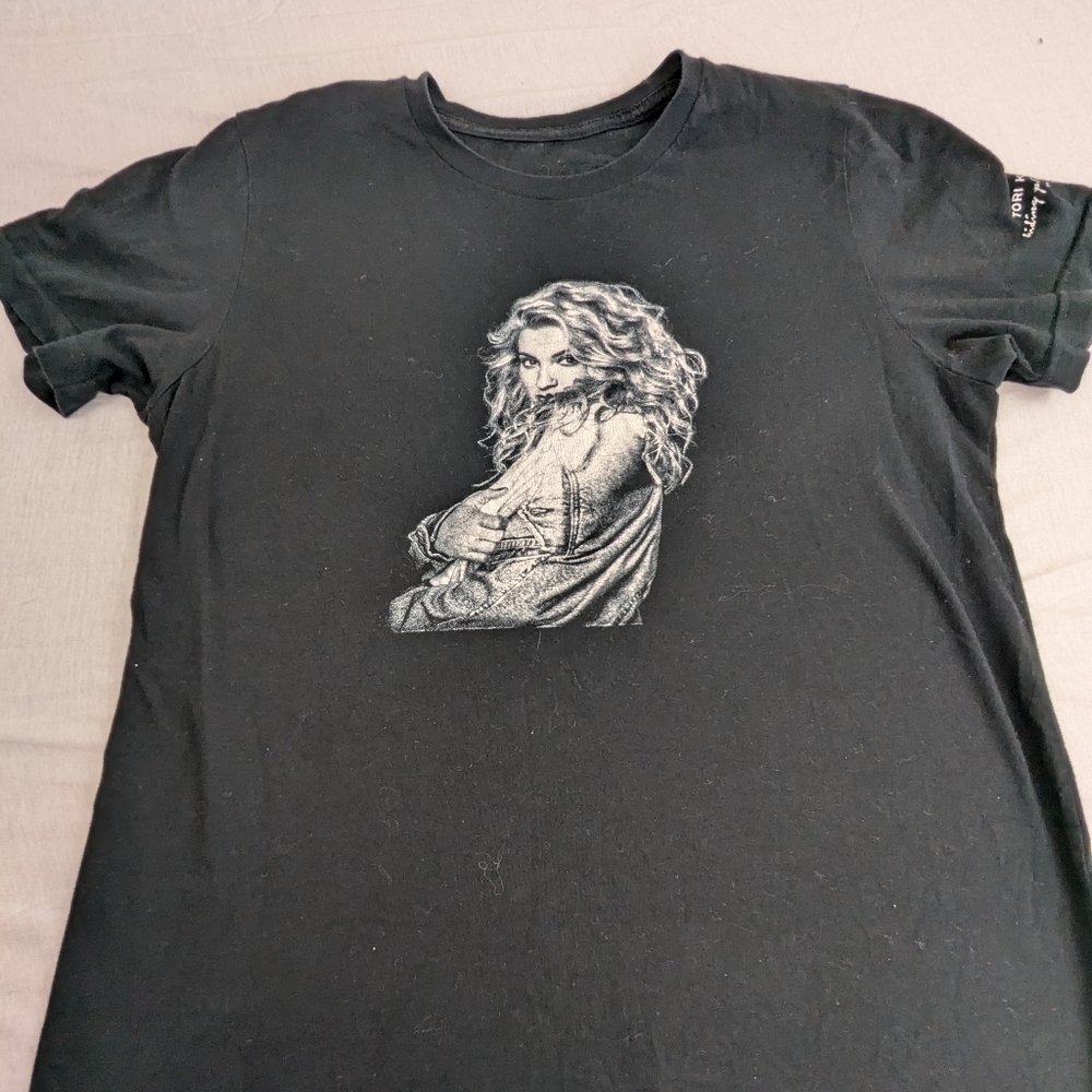 Tori Kelly Hiding Place Concert Tee Tour Locations/Dates on Back Medium
